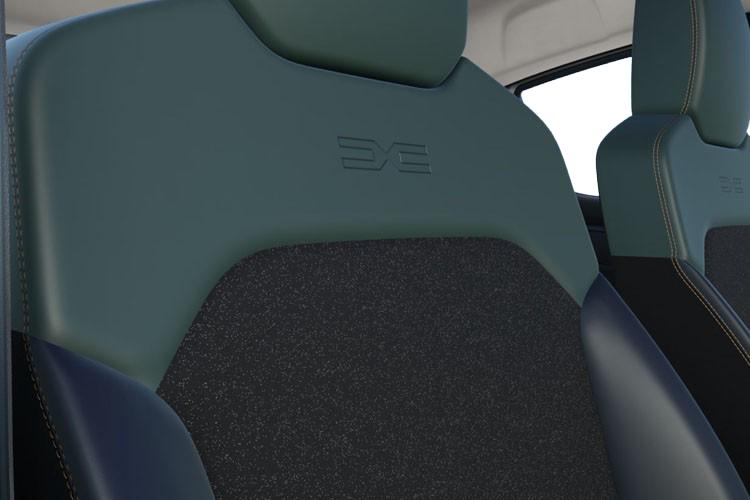 4046620 24kWh Expression 70 52kW 5dr Auto