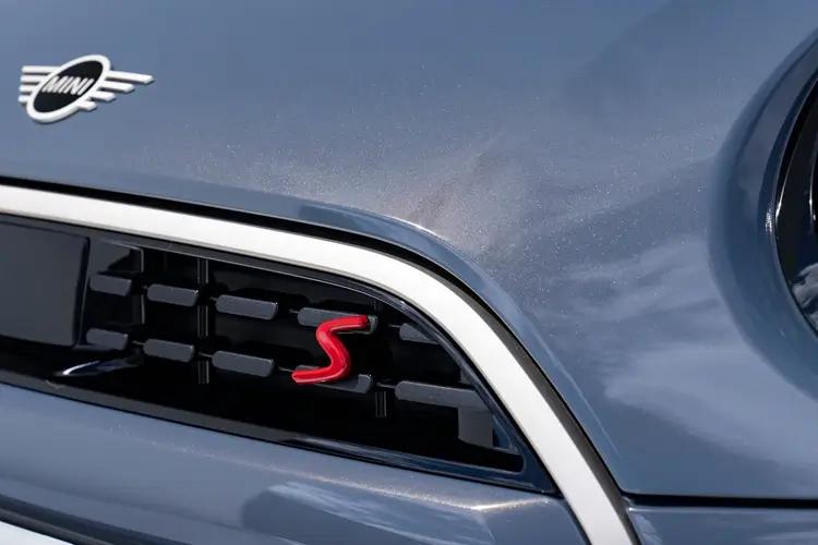 3914002 2.0 S Sport [Level 2] 2dr Auto