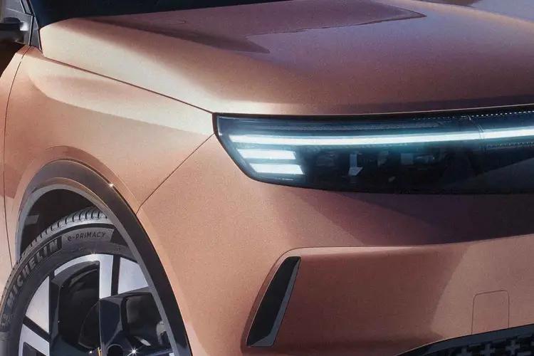 4053213 1.2 Hybrid [136] Ultimate 5dr e-DCT6 [Fixed Roof]